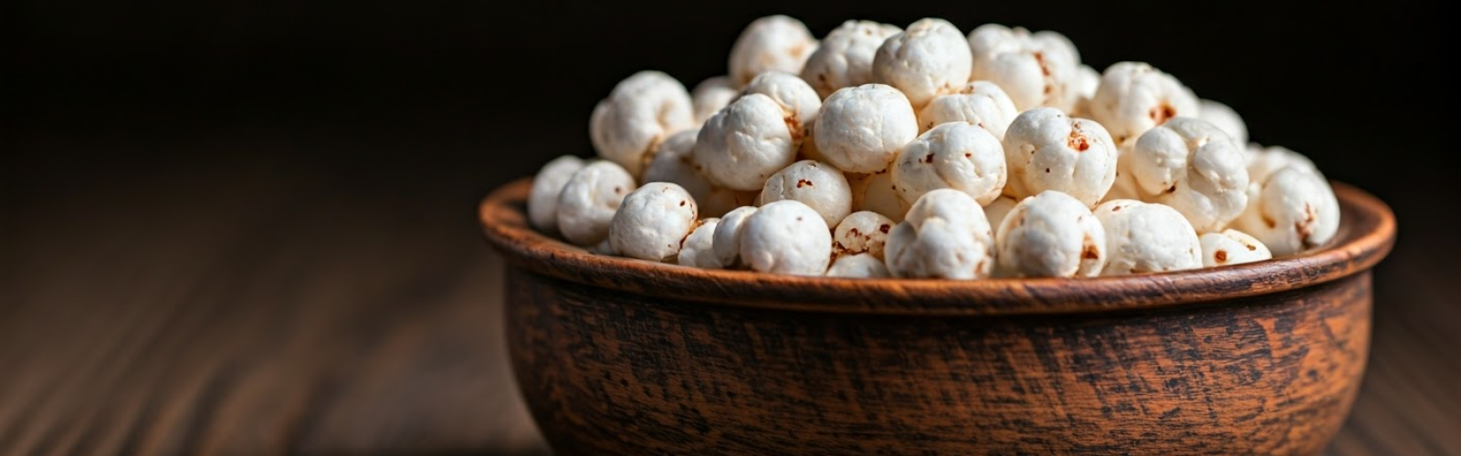 makhana-in-bowl